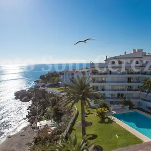 acapulco-playa-nerja-407-planta-superior.1costadelsol.com/